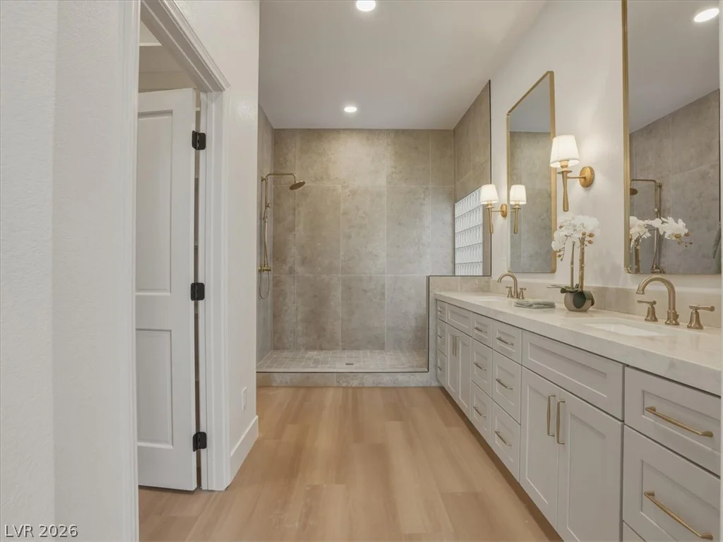 8944 Rainbow Ridge, Las Vegas, NV 89117