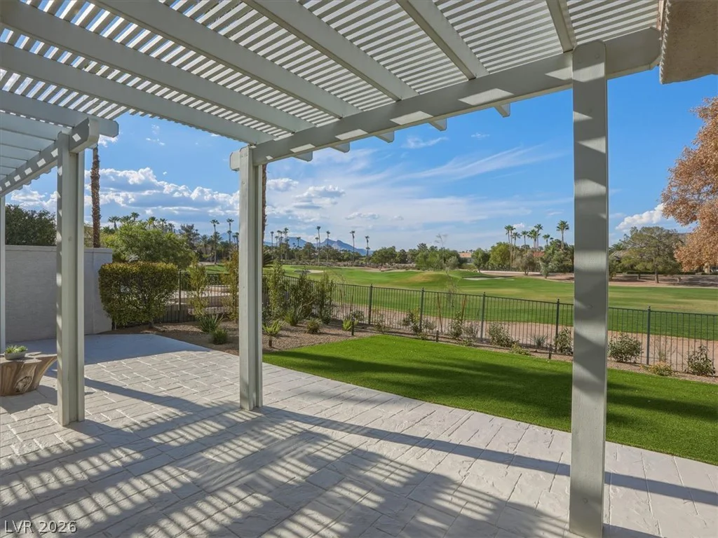 8944 Rainbow Ridge, Las Vegas, NV 89117