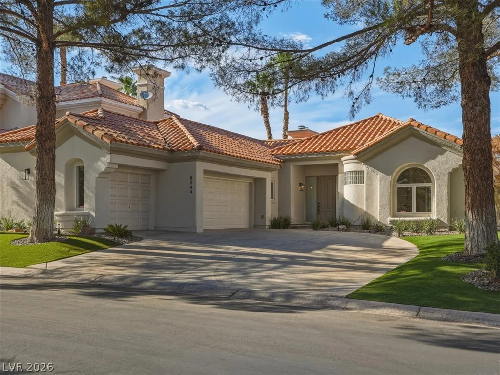 8944 Rainbow Ridge, Las Vegas, NV 89117