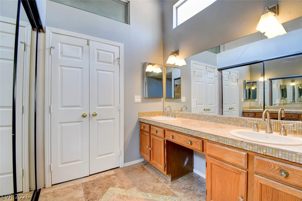 6401 Morley, Las Vegas, NV 89108