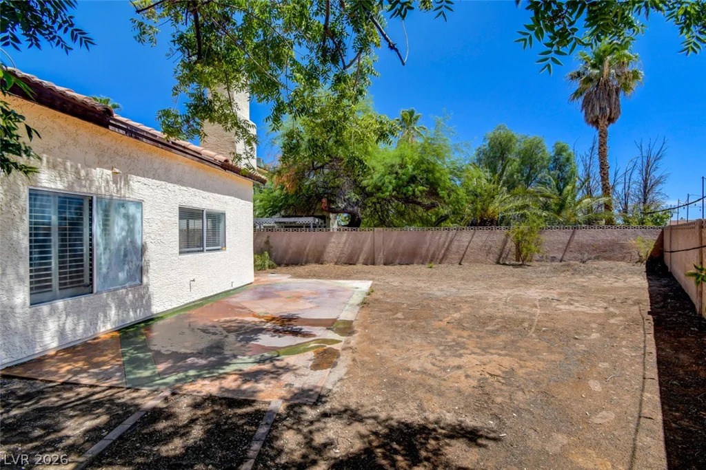 6401 Morley, Las Vegas, NV 89108