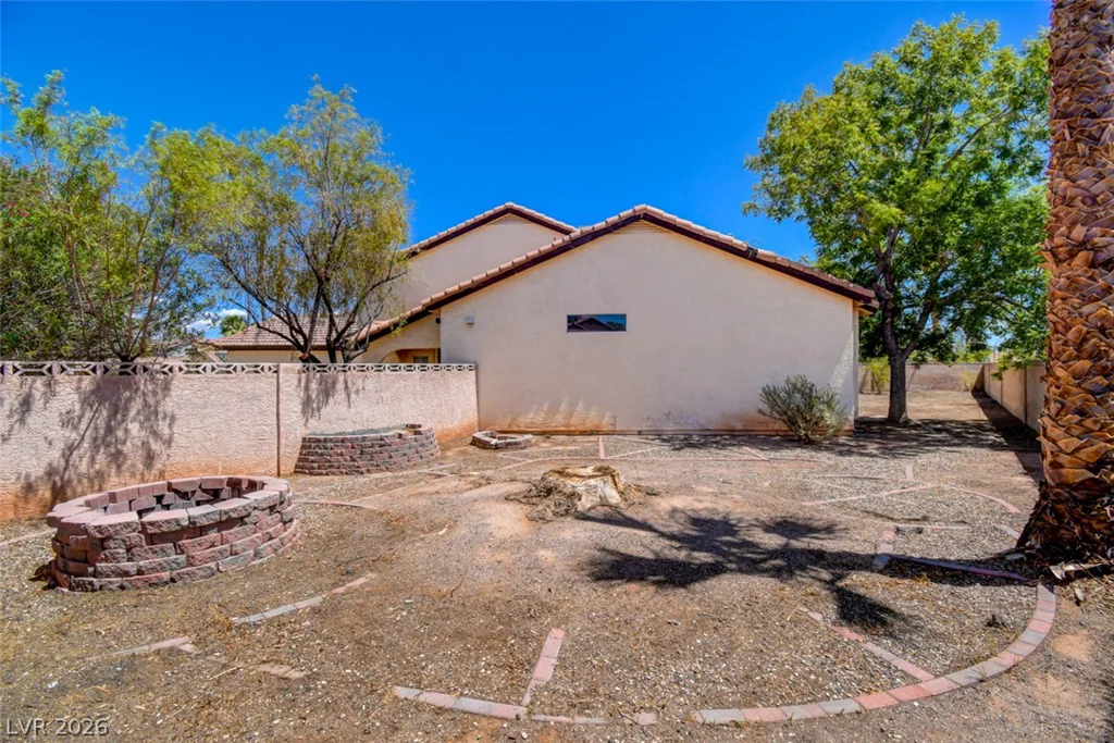 6401 Morley, Las Vegas, NV 89108