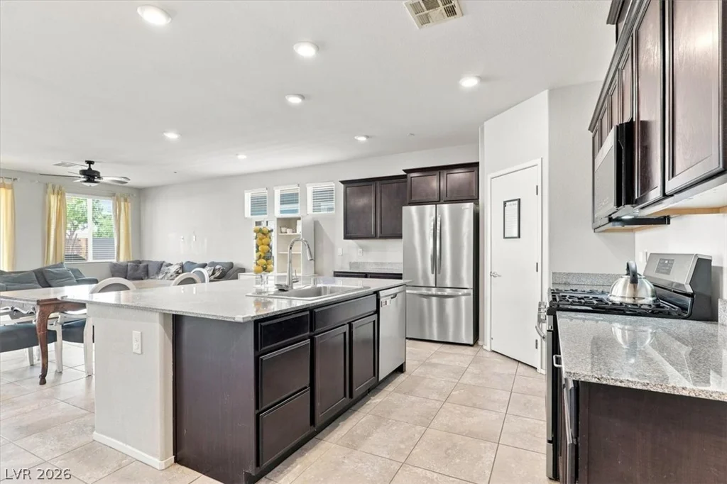 2128 Del Aqua, Henderson, NV 89002