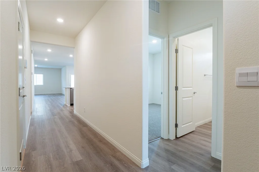 1691 Douglas Creek, North Las Vegas, NV 89084