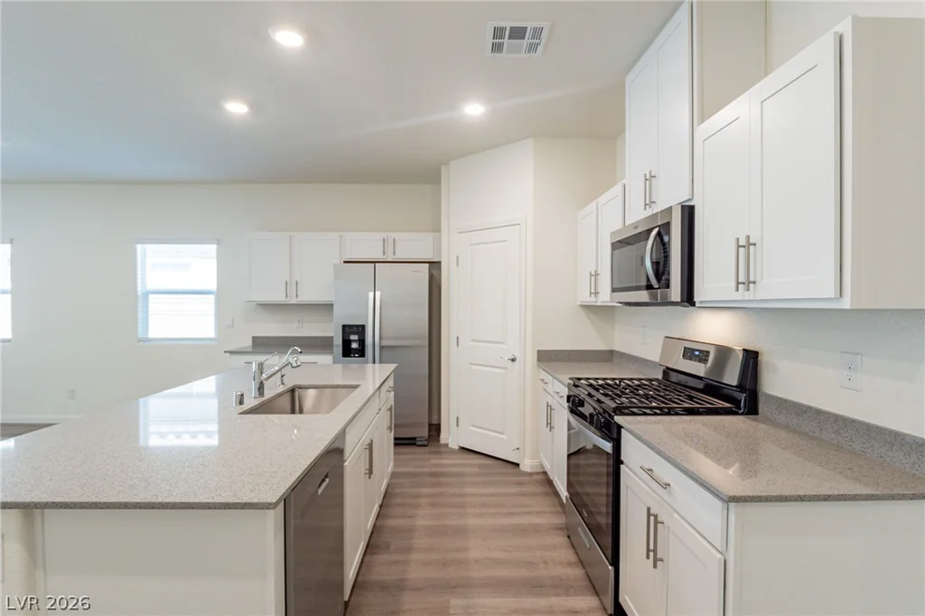1691 Douglas Creek, North Las Vegas, NV 89084