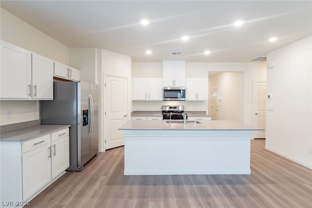 1691 Douglas Creek, North Las Vegas, NV 89084