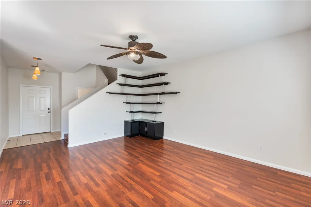 5712 Grandmother Hat, North Las Vegas, NV 89081