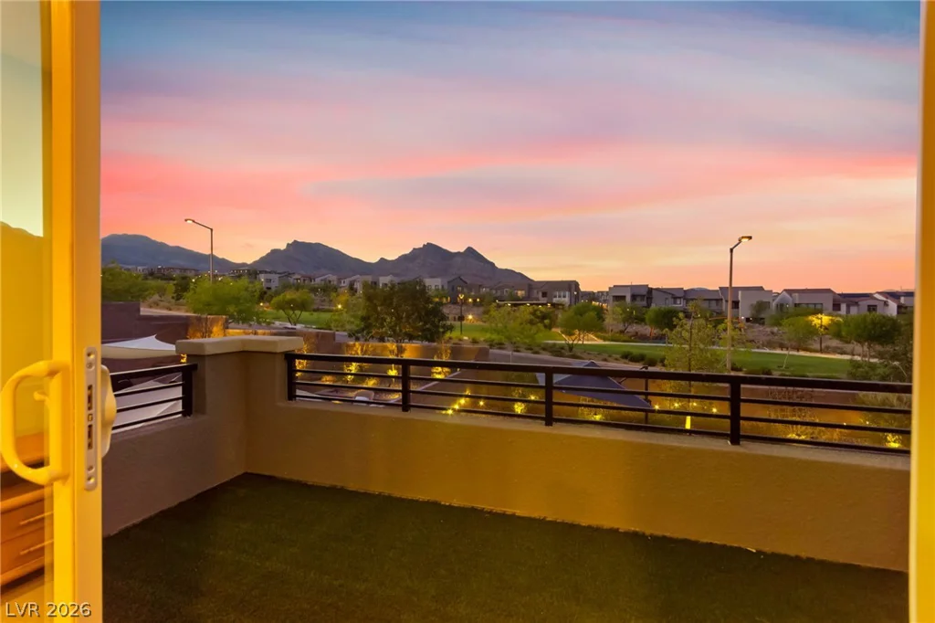 11548 Salt Creek, Las Vegas, NV 89138