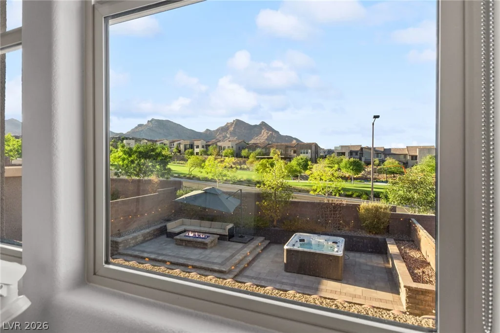 11548 Salt Creek, Las Vegas, NV 89138