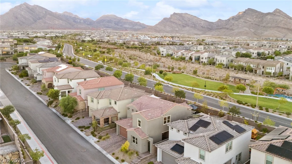 11548 Salt Creek, Las Vegas, NV 89138