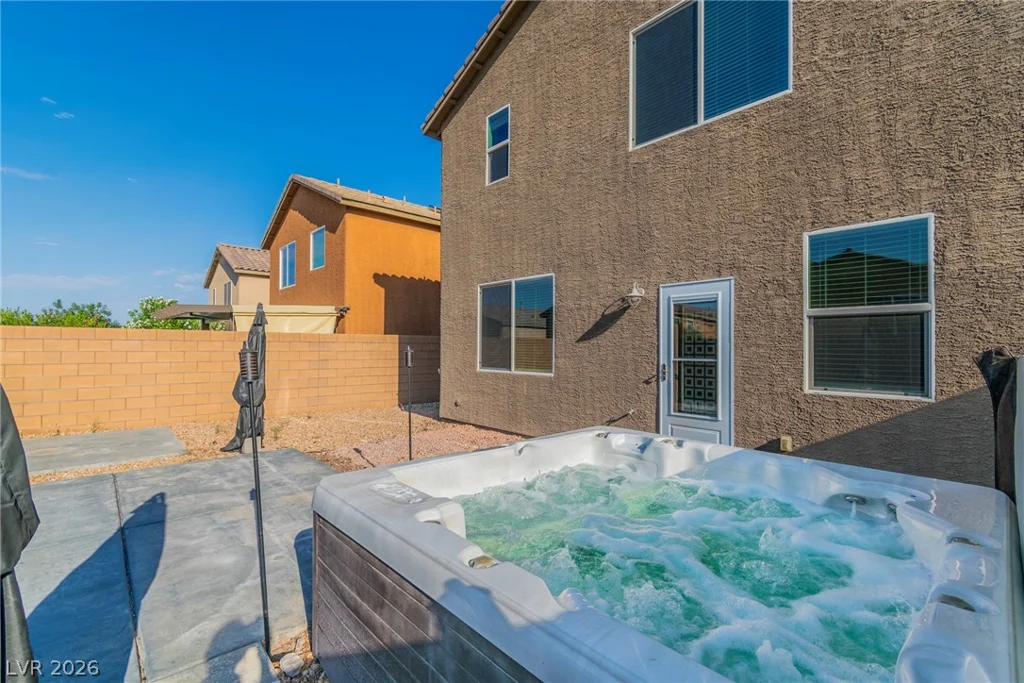 124 Country River, Henderson, NV 89011