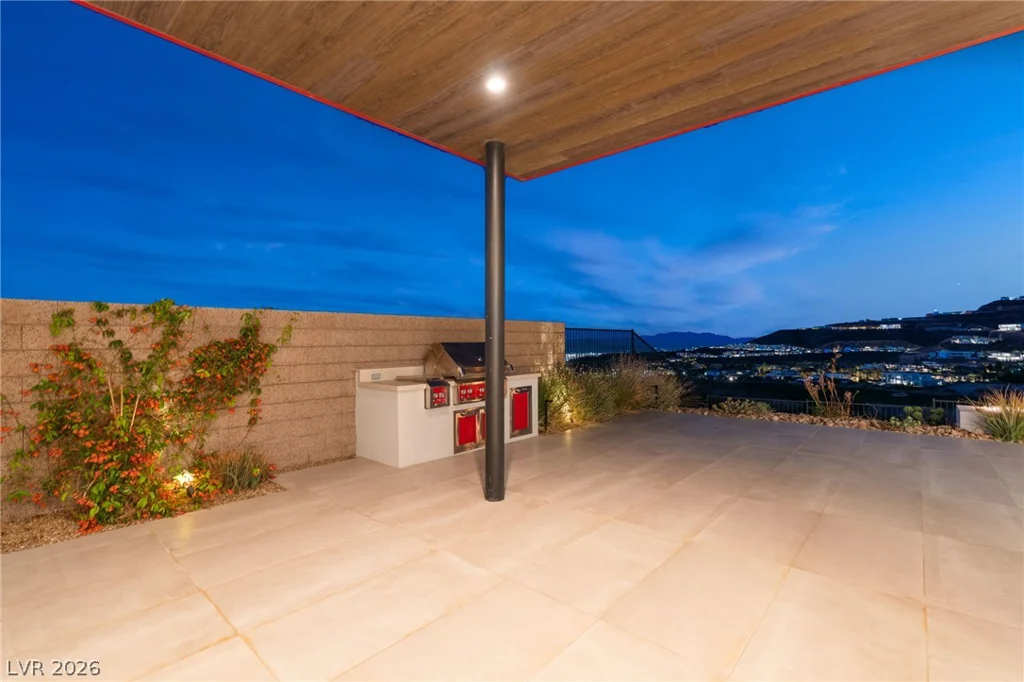 656 Falcon Summit, Henderson, NV 89012