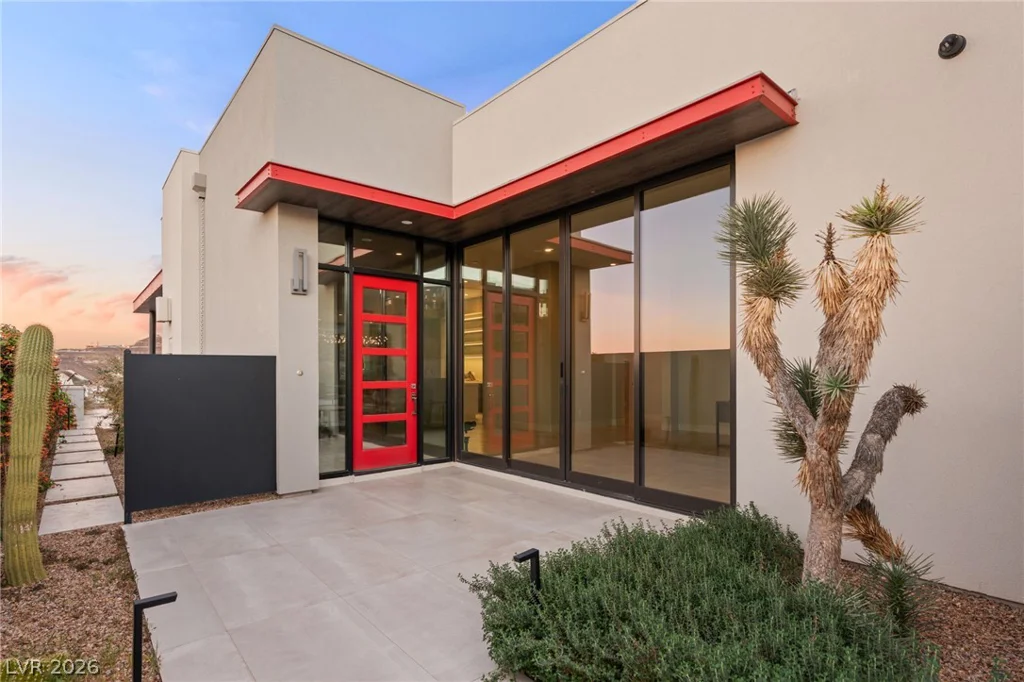 656 Falcon Summit, Henderson, NV 89012
