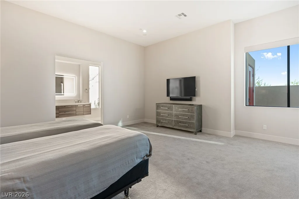 656 Falcon Summit, Henderson, NV 89012