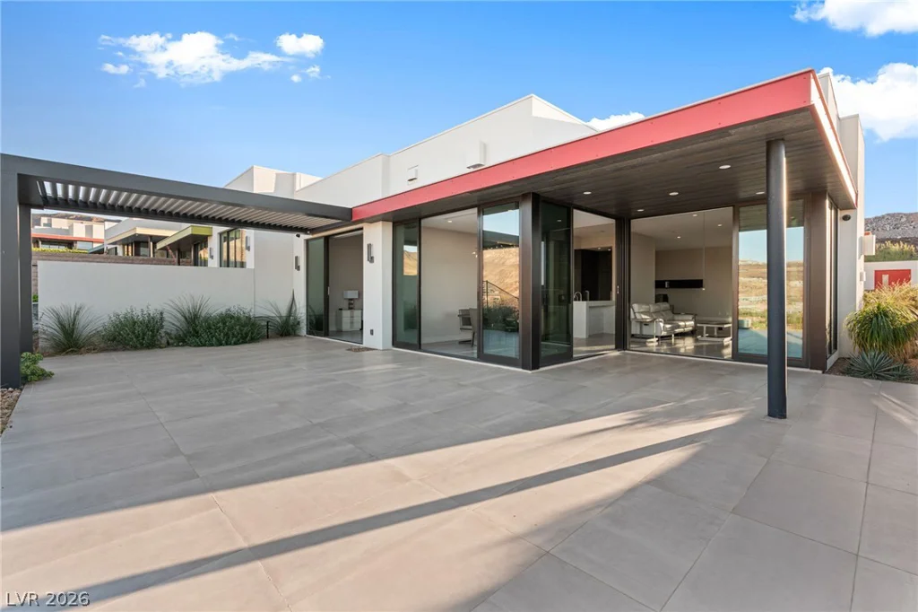 656 Falcon Summit, Henderson, NV 89012