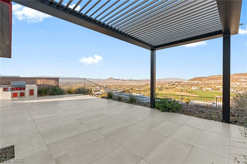 656 Falcon Summit, Henderson, NV 89012