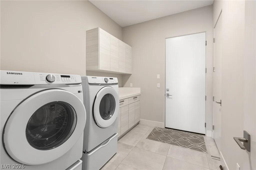 656 Falcon Summit, Henderson, NV 89012