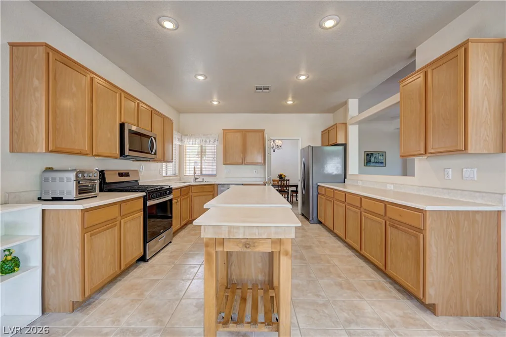 8316 Dawn Breeze, Las Vegas, NV 89131