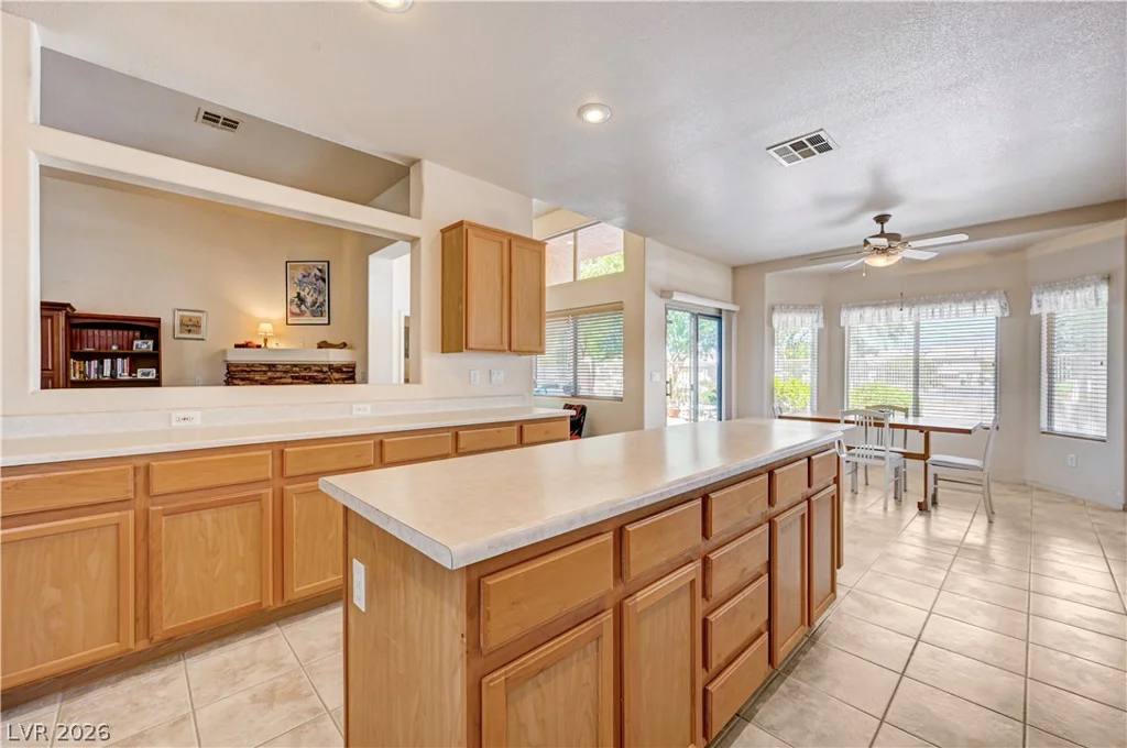 8316 Dawn Breeze, Las Vegas, NV 89131
