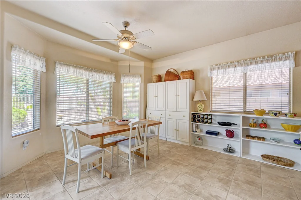 8316 Dawn Breeze, Las Vegas, NV 89131