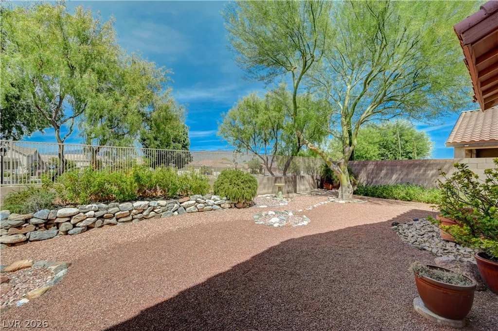 8316 Dawn Breeze, Las Vegas, NV 89131