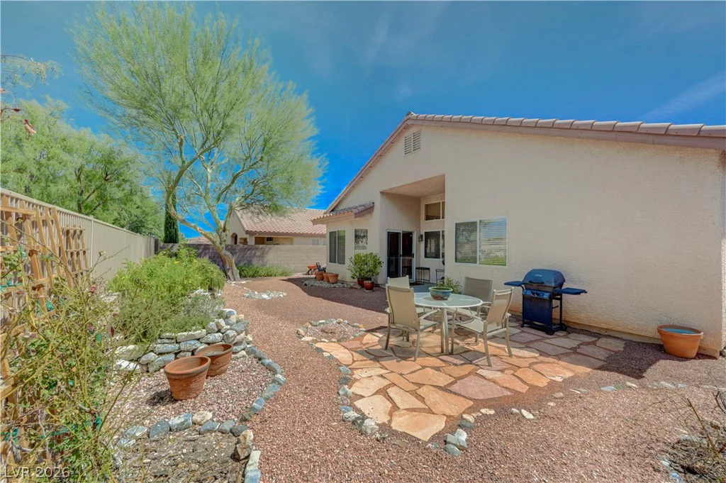 8316 Dawn Breeze, Las Vegas, NV 89131