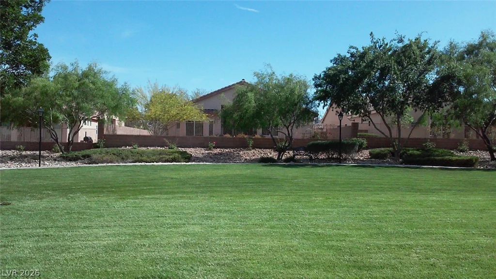 8316 Dawn Breeze, Las Vegas, NV 89131