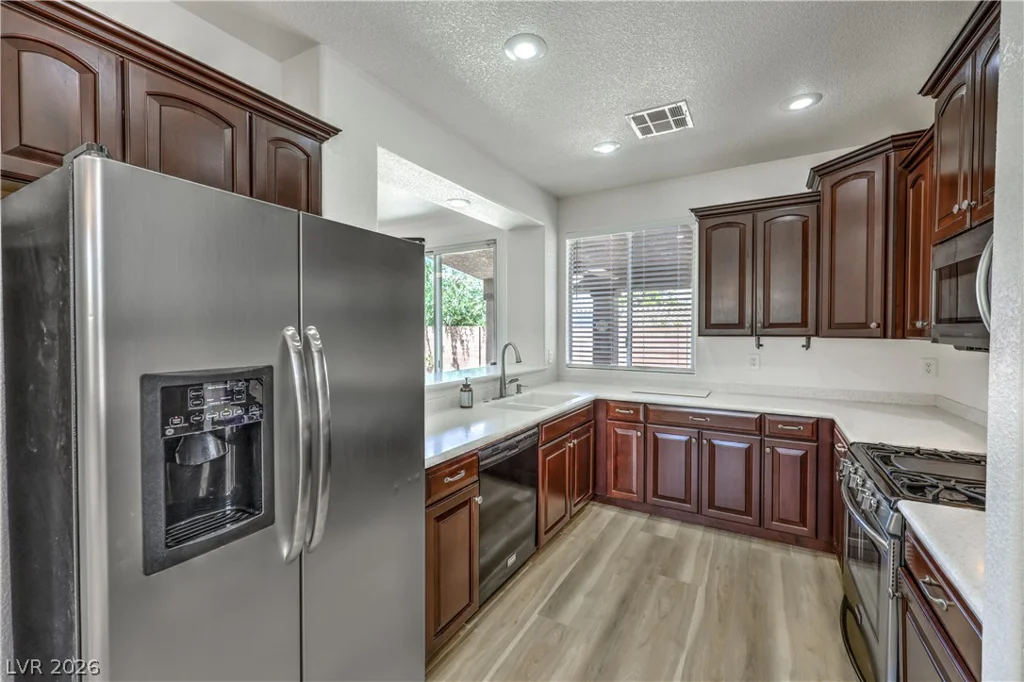 168 Ridge Crossing, Henderson, NV 89002