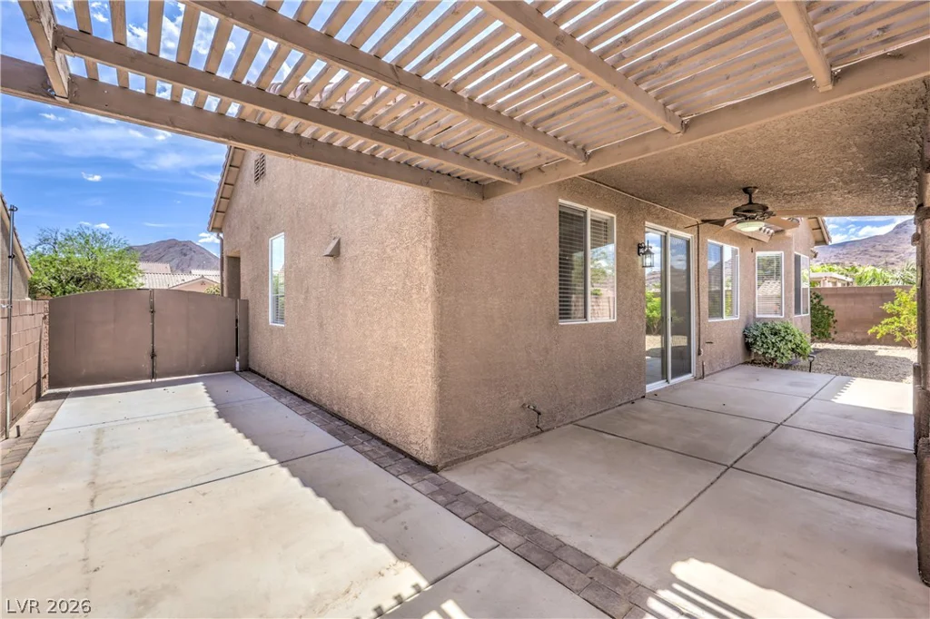 168 Ridge Crossing, Henderson, NV 89002
