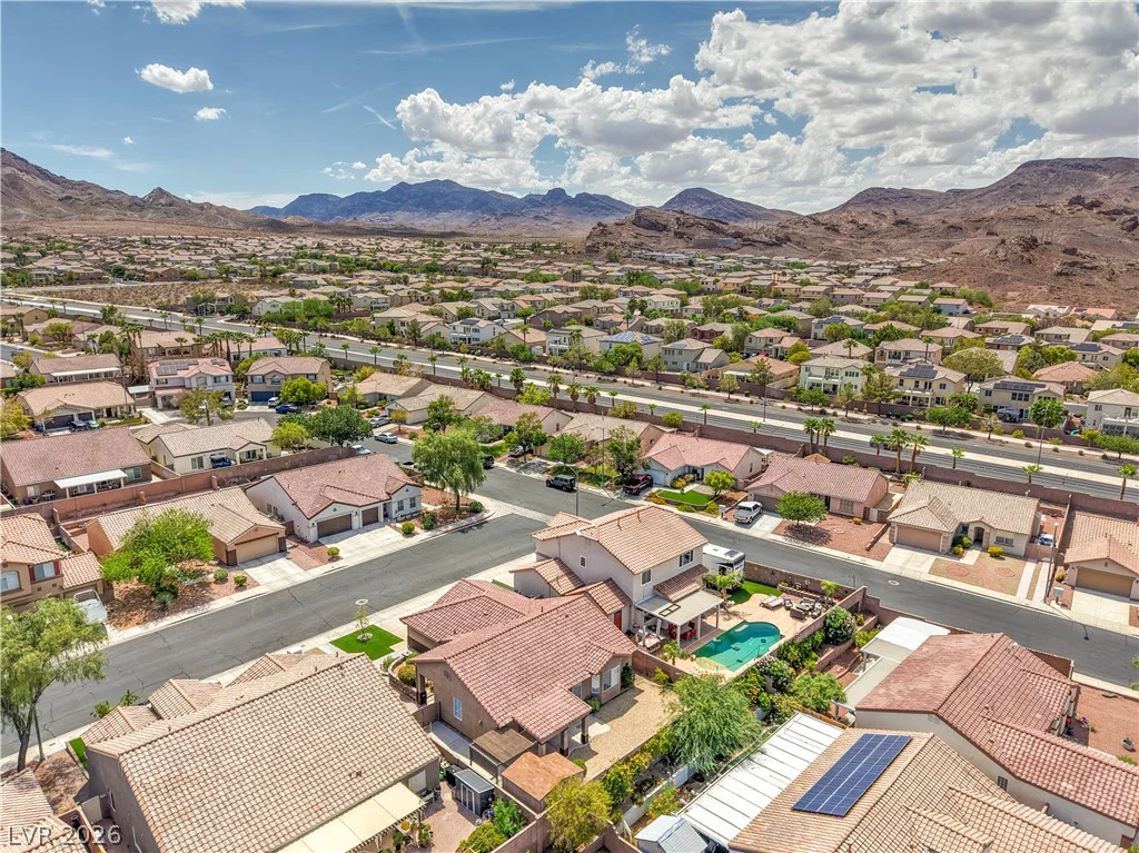 168 Ridge Crossing, Henderson, NV 89002