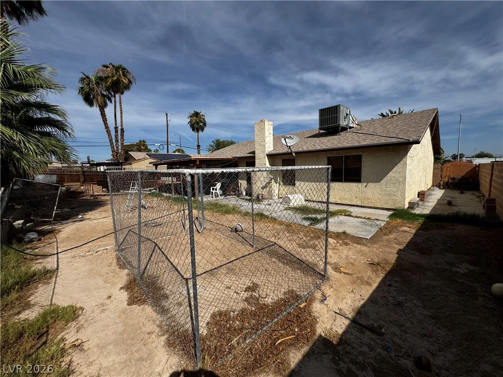 5025 Hayward, Las Vegas, NV 89122