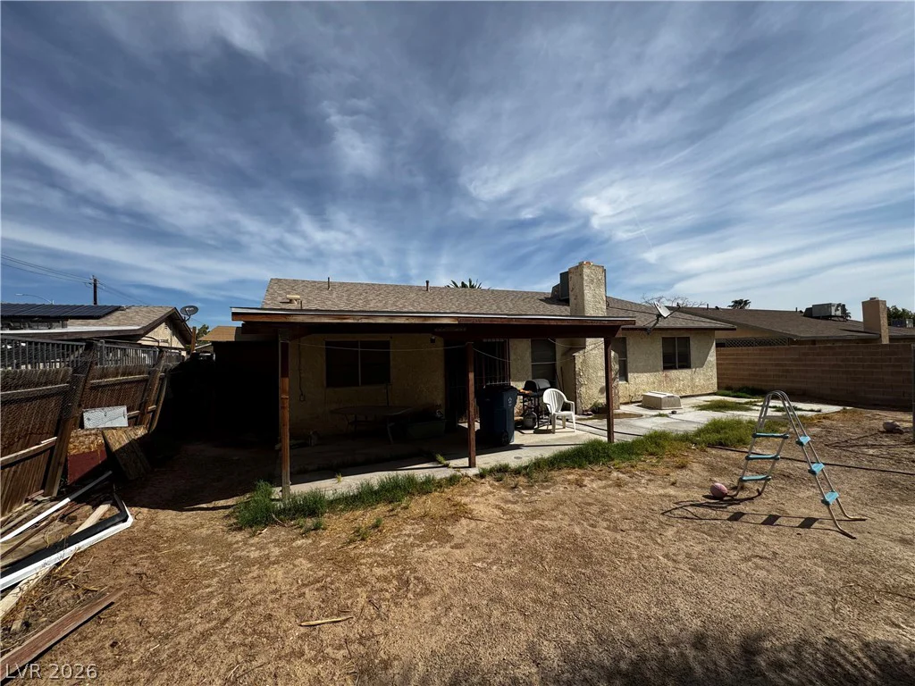 5025 Hayward, Las Vegas, NV 89122