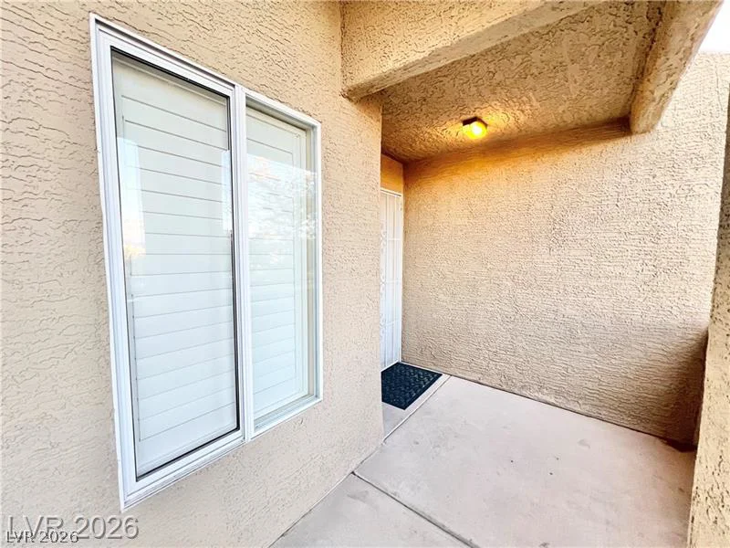 8070 Russell, Las Vegas, NV 89113