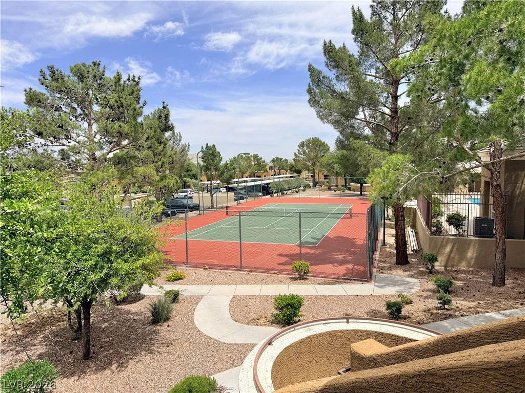 8070 Russell, Las Vegas, NV 89113