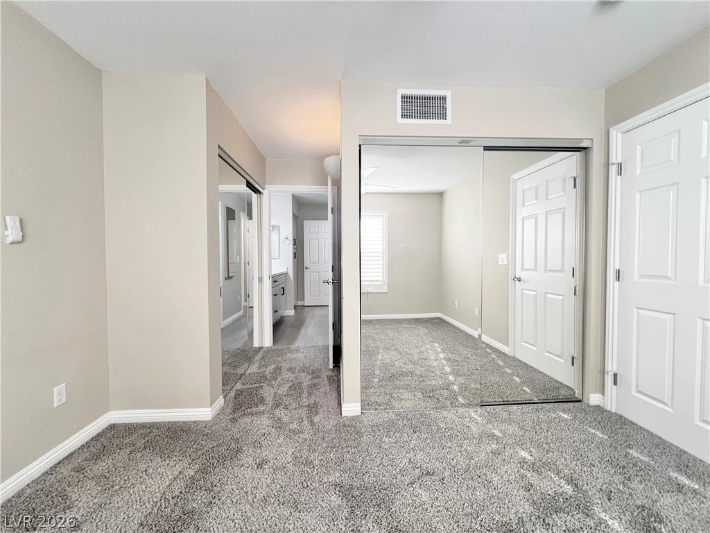 8070 Russell, Las Vegas, NV 89113
