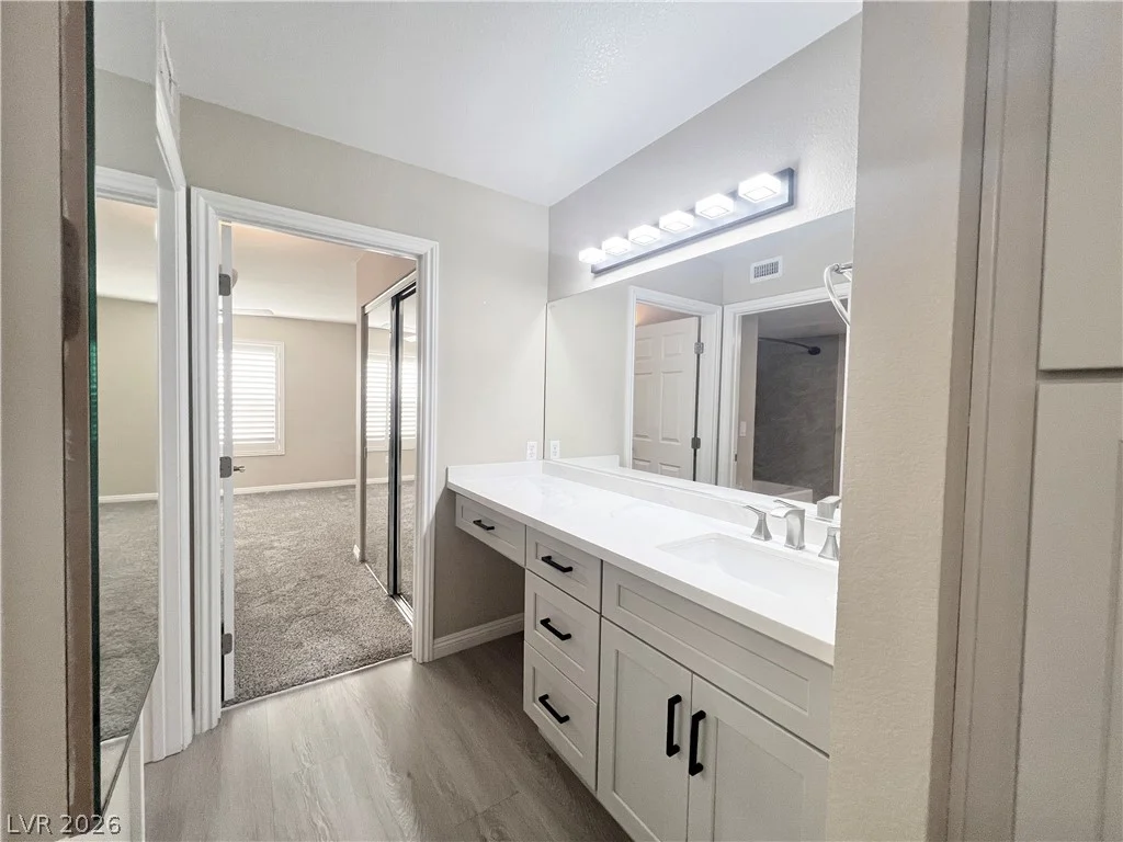 8070 Russell, Las Vegas, NV 89113