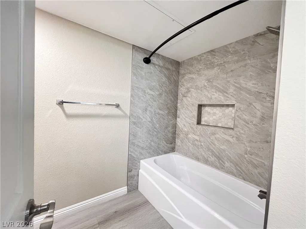 8070 Russell, Las Vegas, NV 89113