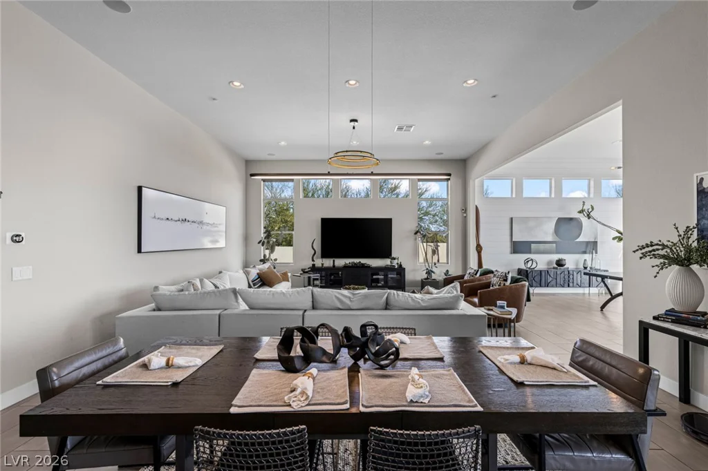 7851 Wigwam, Las Vegas, NV 89113