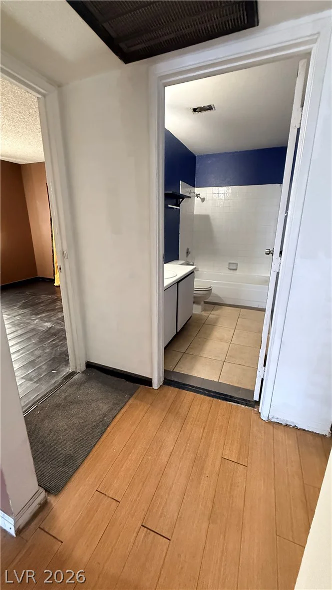5161 PIONEER, Las Vegas, NV 89146