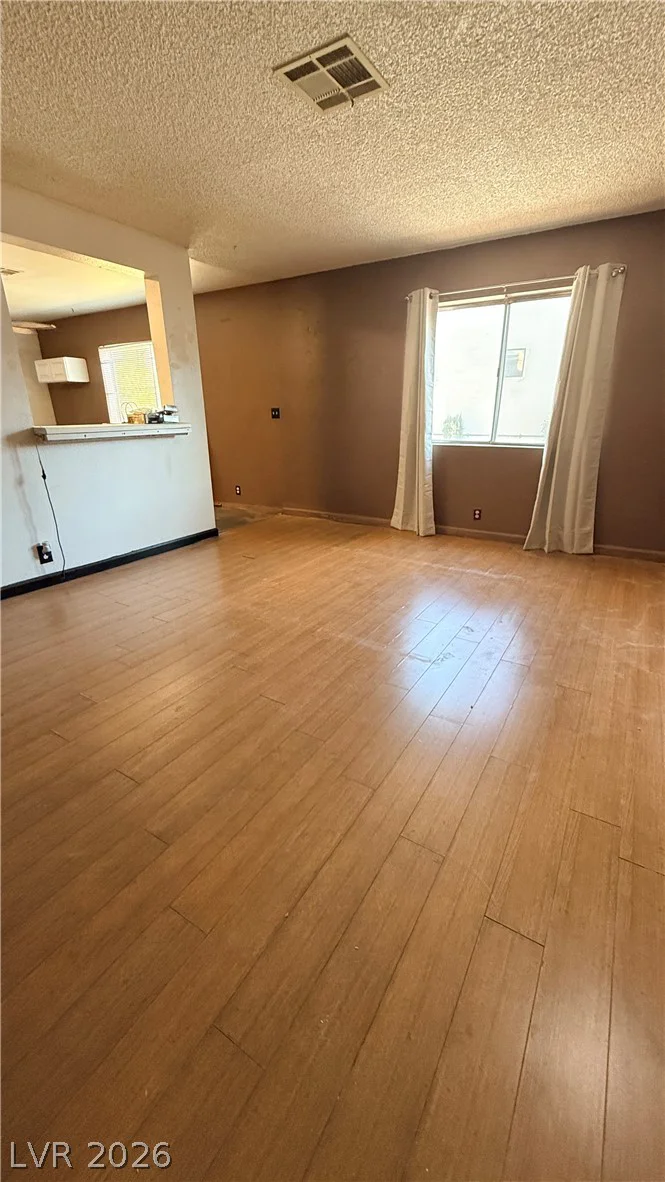 5161 PIONEER, Las Vegas, NV 89146