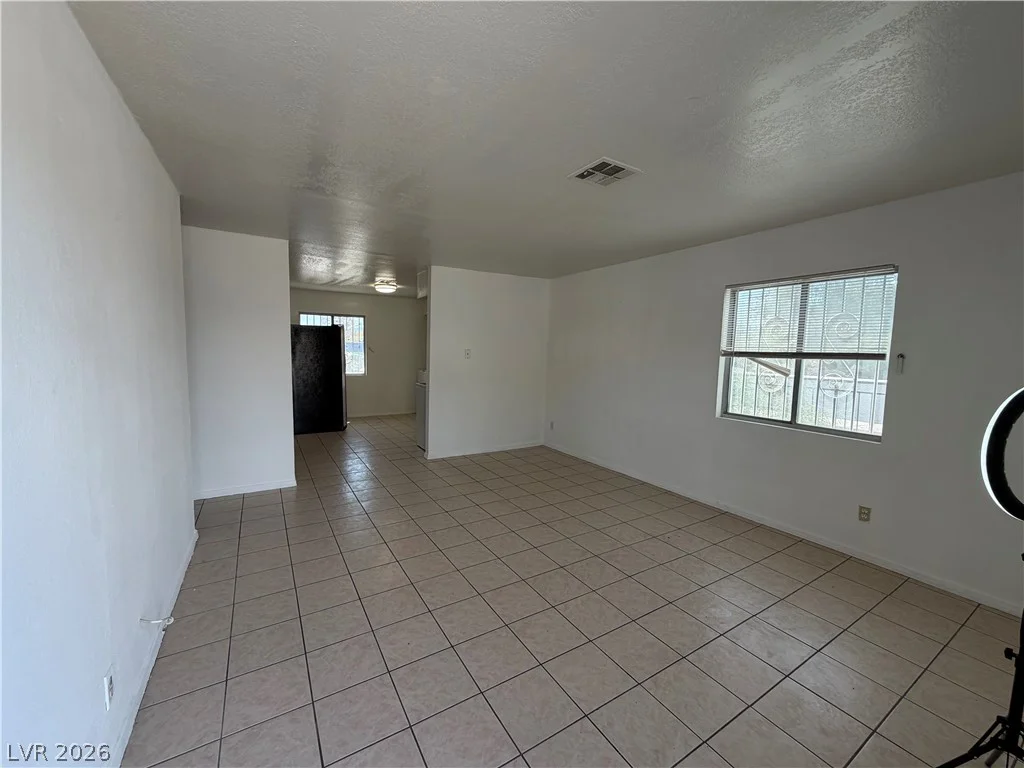 425 Merlayne, Henderson, NV 89011