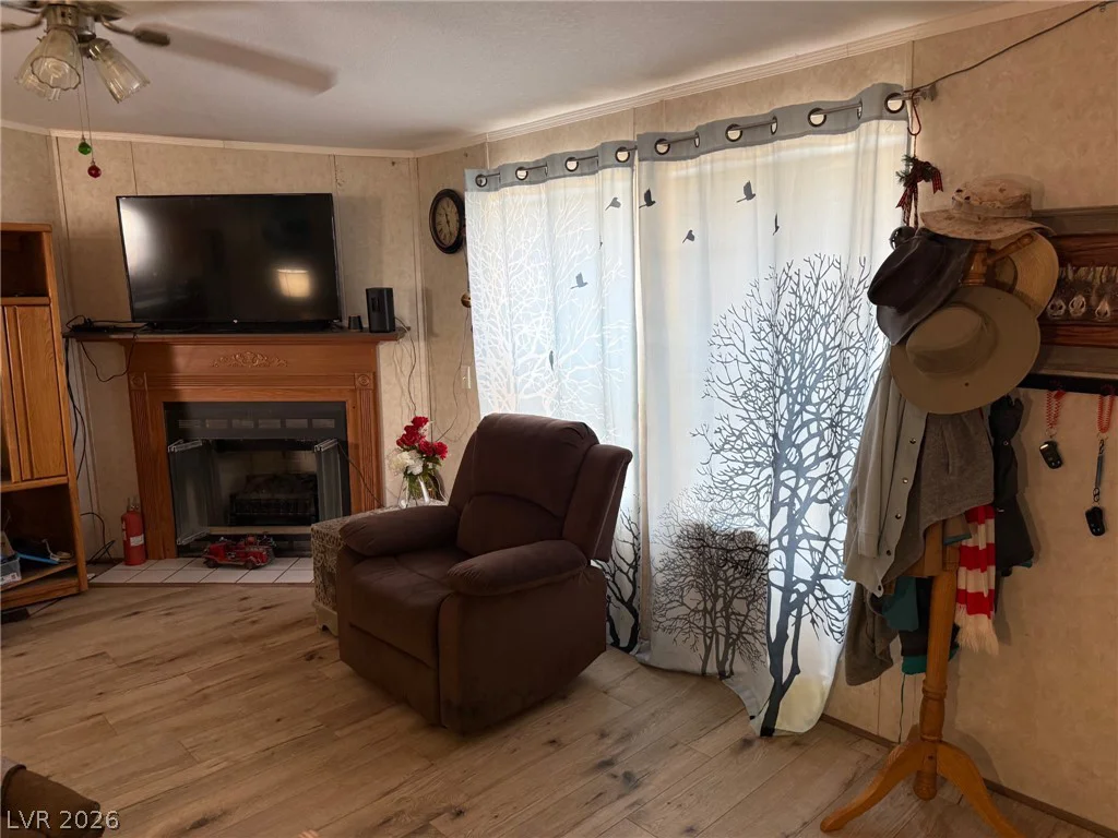 6440 Park Retiro, Pahrump, NV 89060