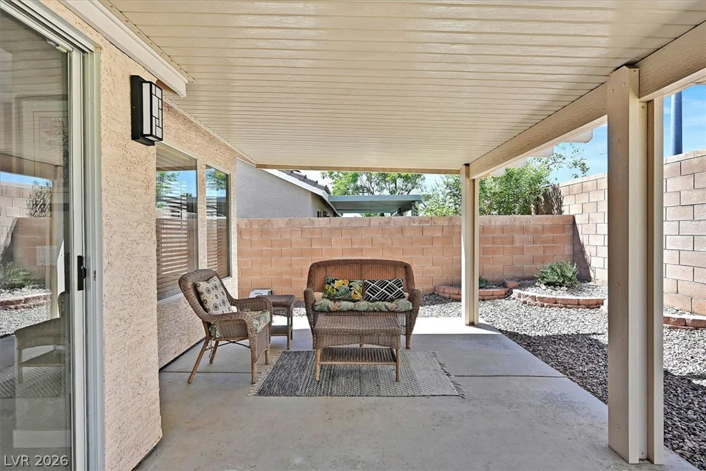 7021 Feather Pine, Las Vegas, NV 89131