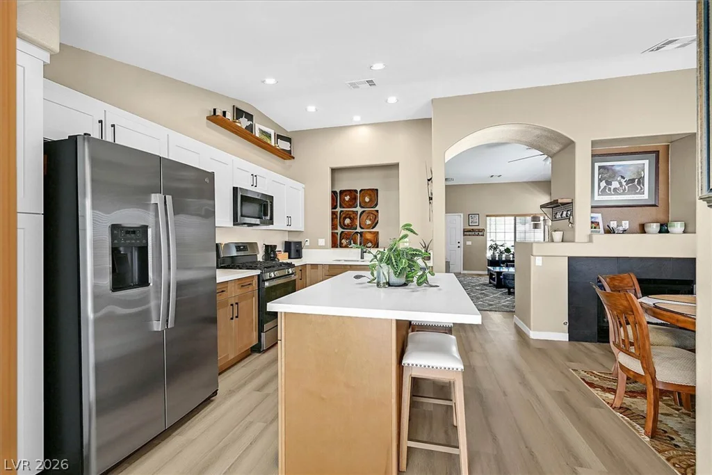 7021 Feather Pine, Las Vegas, NV 89131