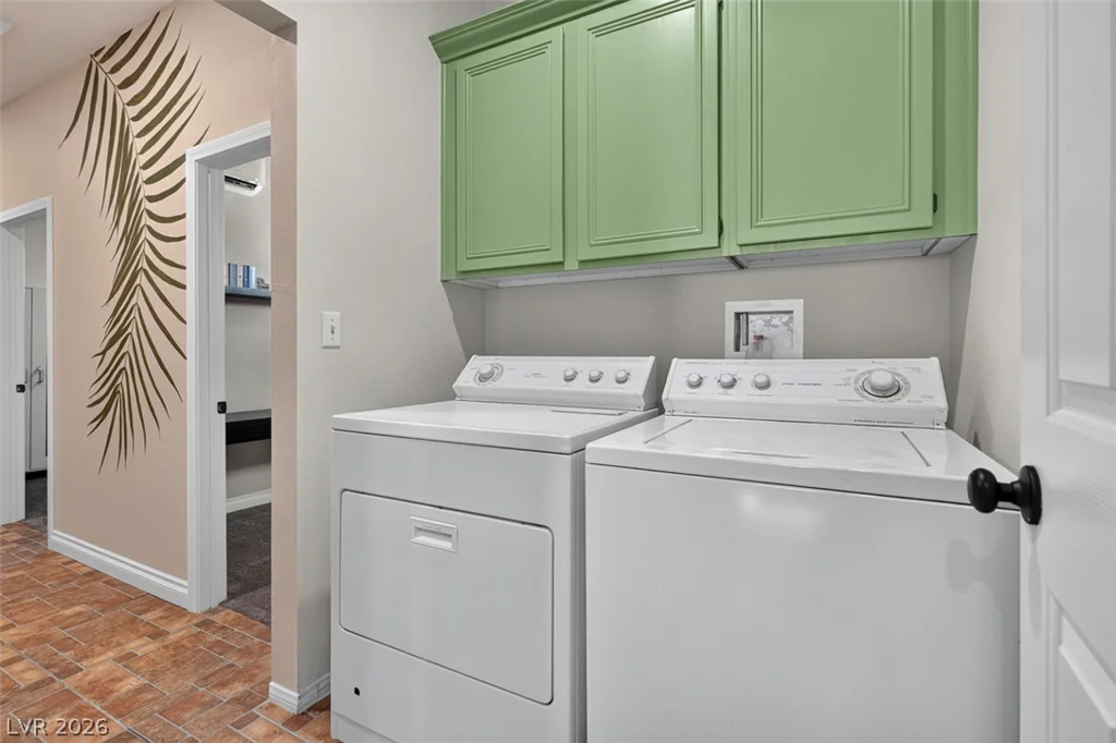 9745 Canterbury Creek, Las Vegas, NV 89183