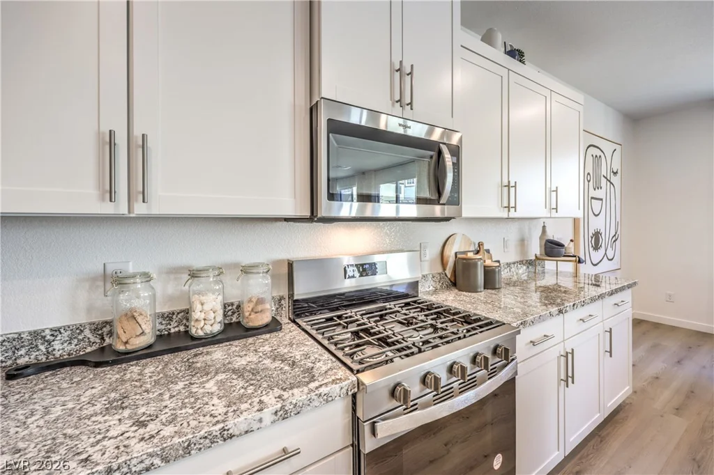3837 Tropical Zen, North Las Vegas, NV 89081