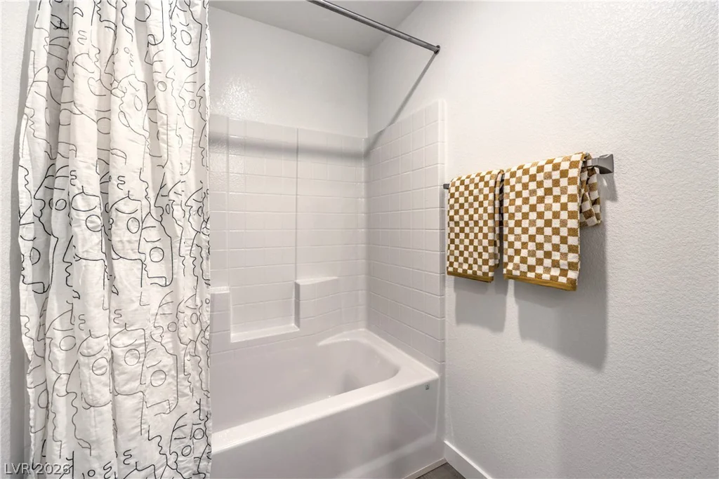 3837 Tropical Zen, North Las Vegas, NV 89081