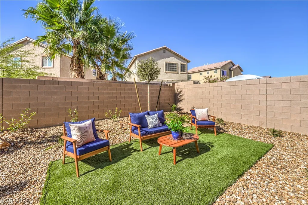 3837 Tropical Zen, North Las Vegas, NV 89081