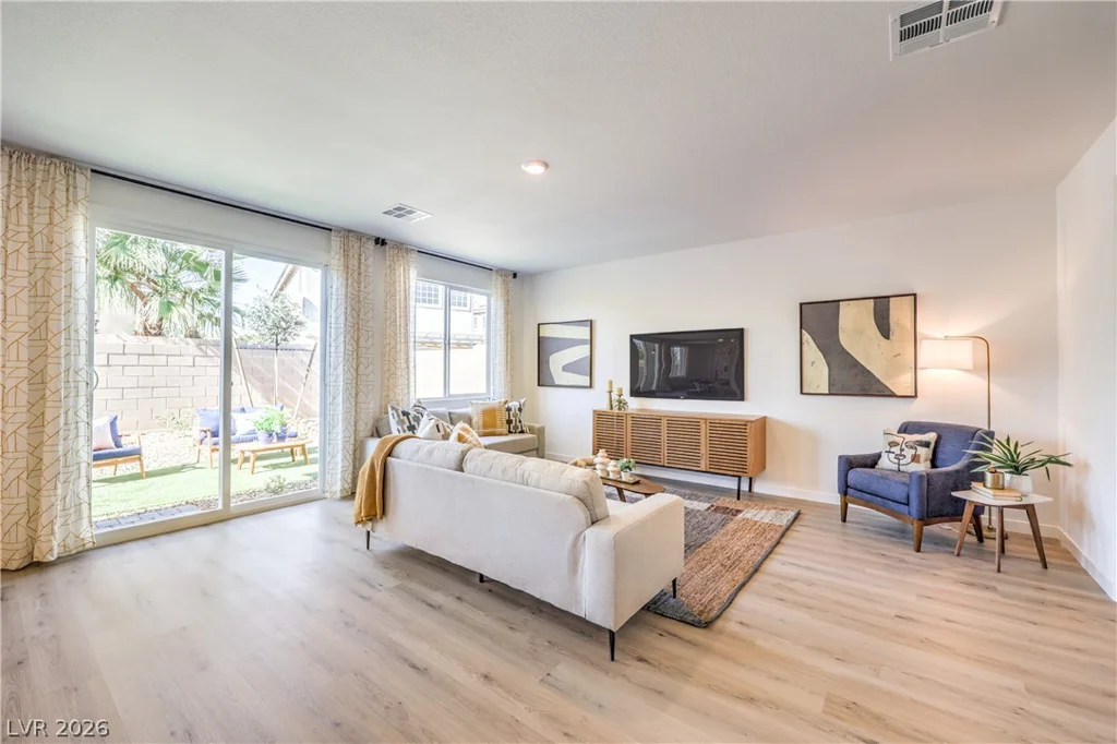 3837 Tropical Zen, North Las Vegas, NV 89081