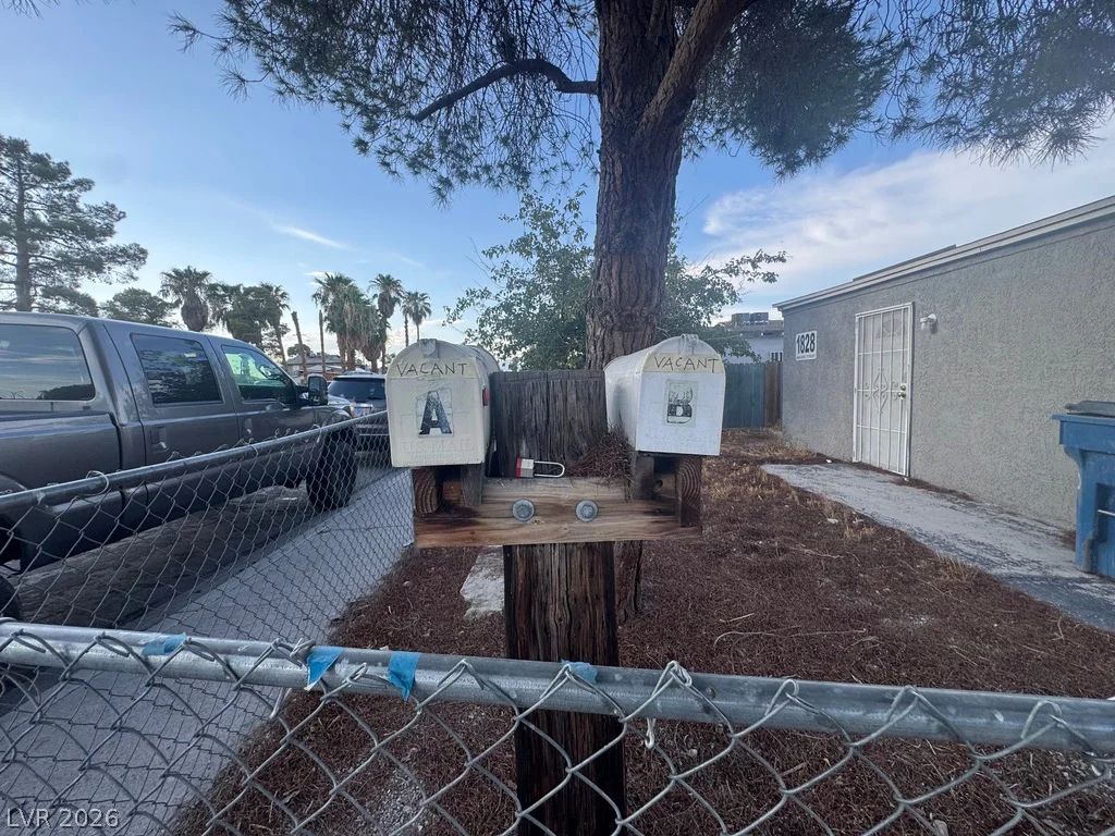 1828 Harvard, North Las Vegas, NV 89030